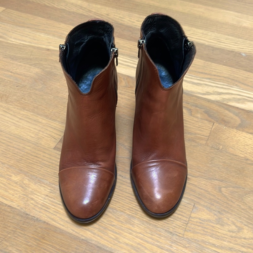 Boemos Italian leather boots